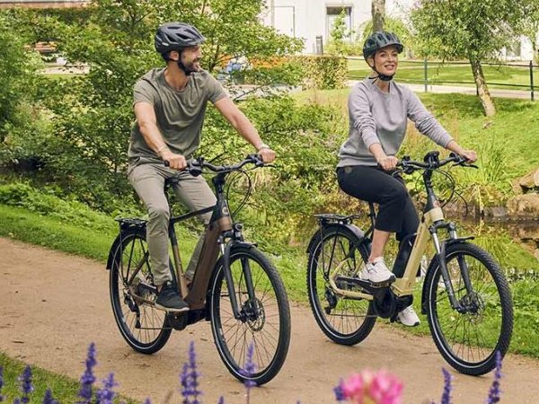 Trekking E-Bikes