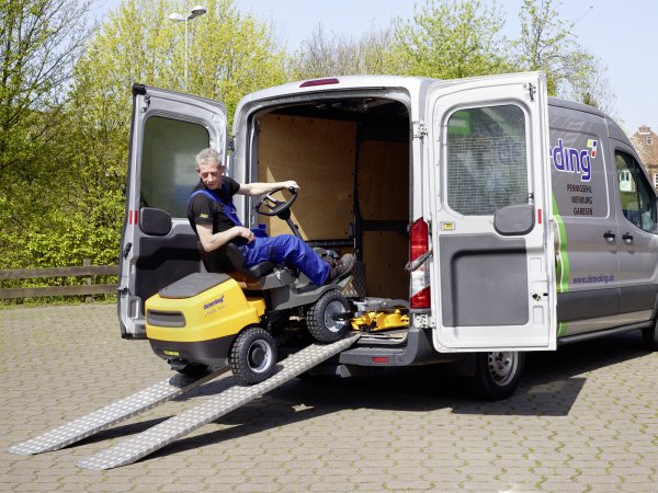 Rasentraktor Bringservice