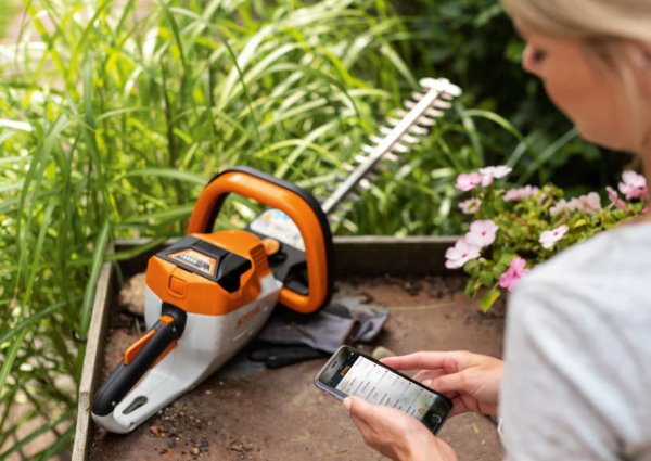 Geräteflotten effizient managen mit STIHL connected