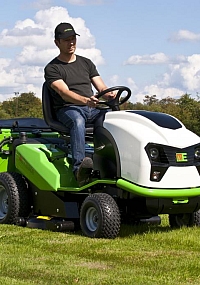 Wir stellen vor: Profi-Mäher von ETESIA