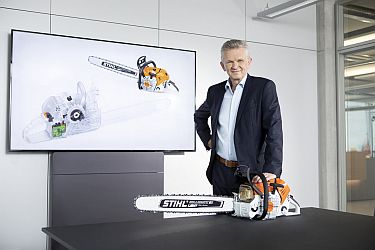 Die Benzin-Motorsäge STIHL MS 500i für den professionellen Einsatz