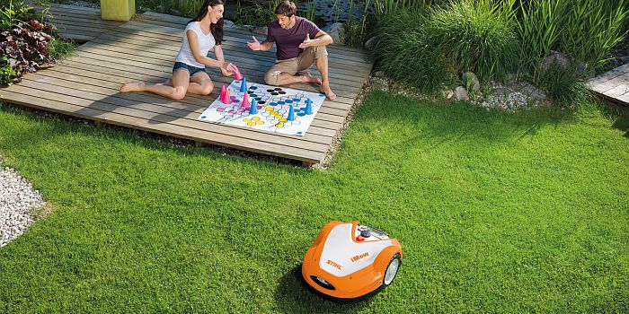 Die Stihl-Mähroboter lassen Sie ihren Garten geniessen