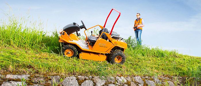 Rasenmäher per Fernbedienung mit AS-Motor