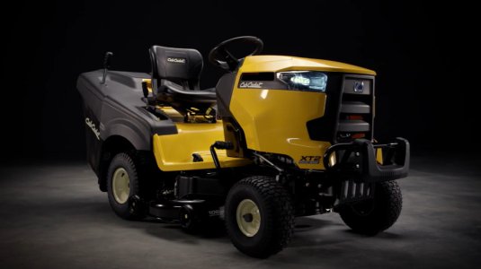 Cub Cadet Enduro Serie: Rasentraktor XT2 mit Heckauswurf