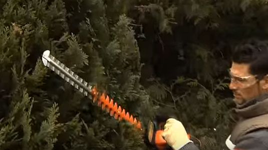 STIHL Akku PRO - Die Heckenscheren HSA 65 und 85