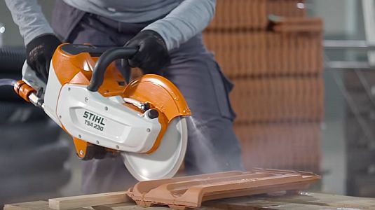 STIHL Akku PRO - Der Trennschleifer TSA 230